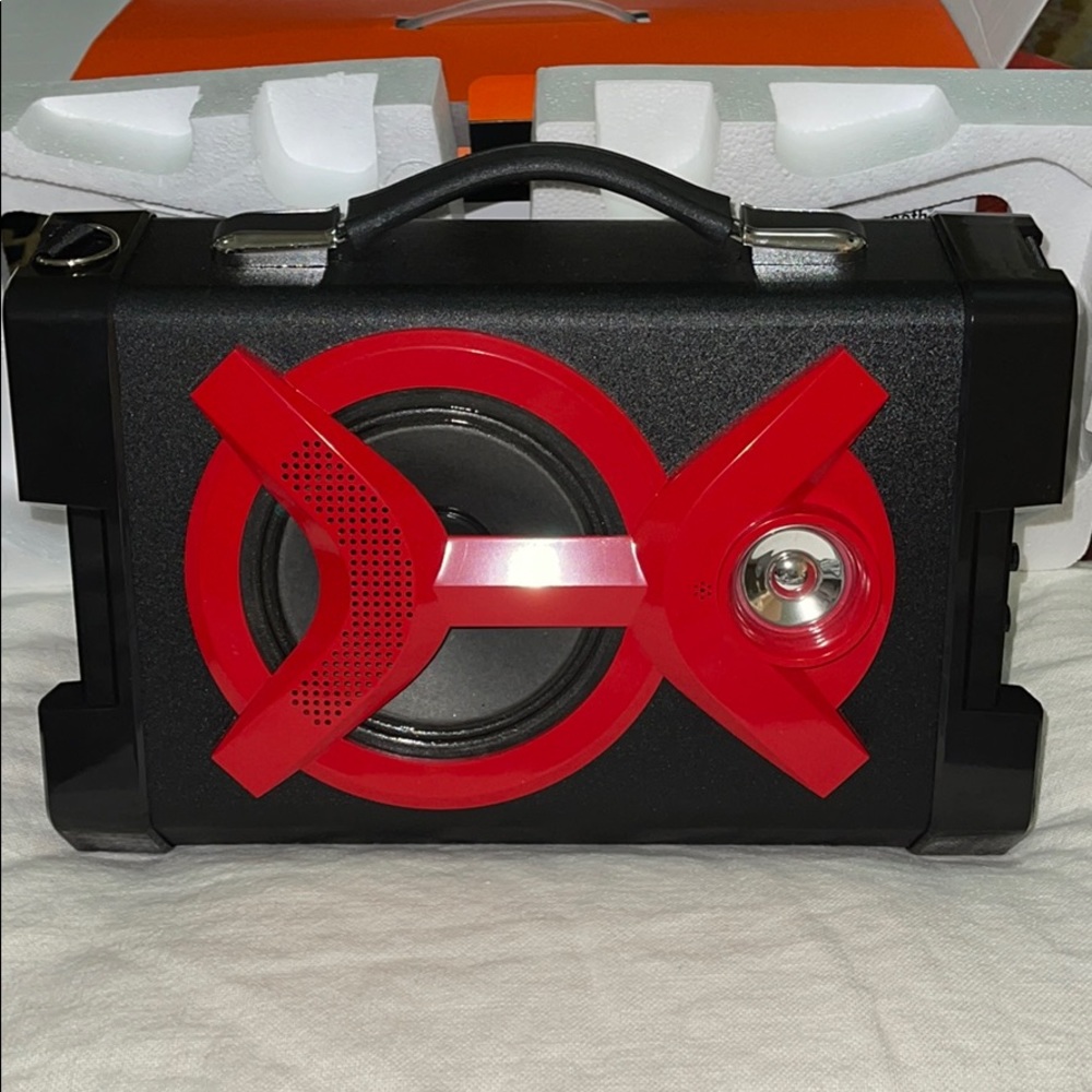 Portable party speaker